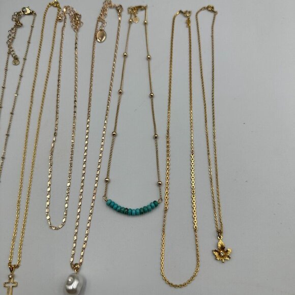 Necklace Lot Gold Tone Pendant Style Thin Chain Link Faux Pearl Puppy Cross - Picture 3 of 16